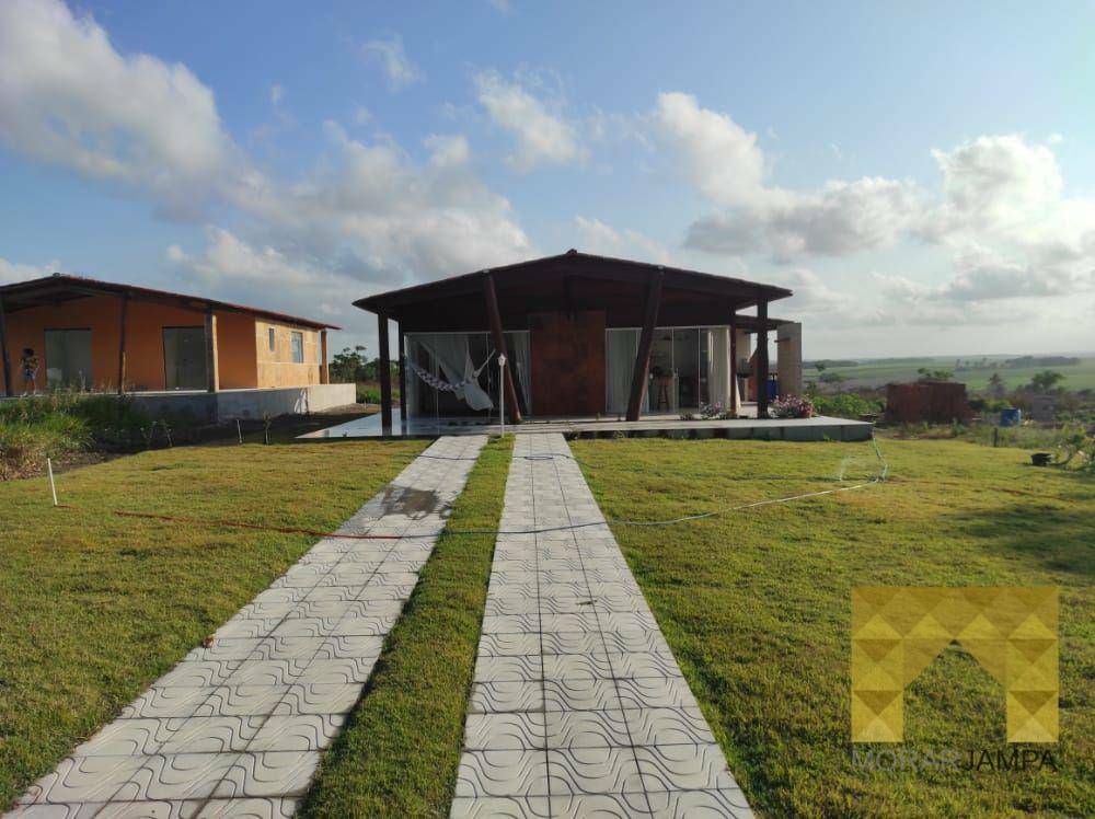 Casa de Condomínio à venda com 3 quartos, 216m² - Foto 1