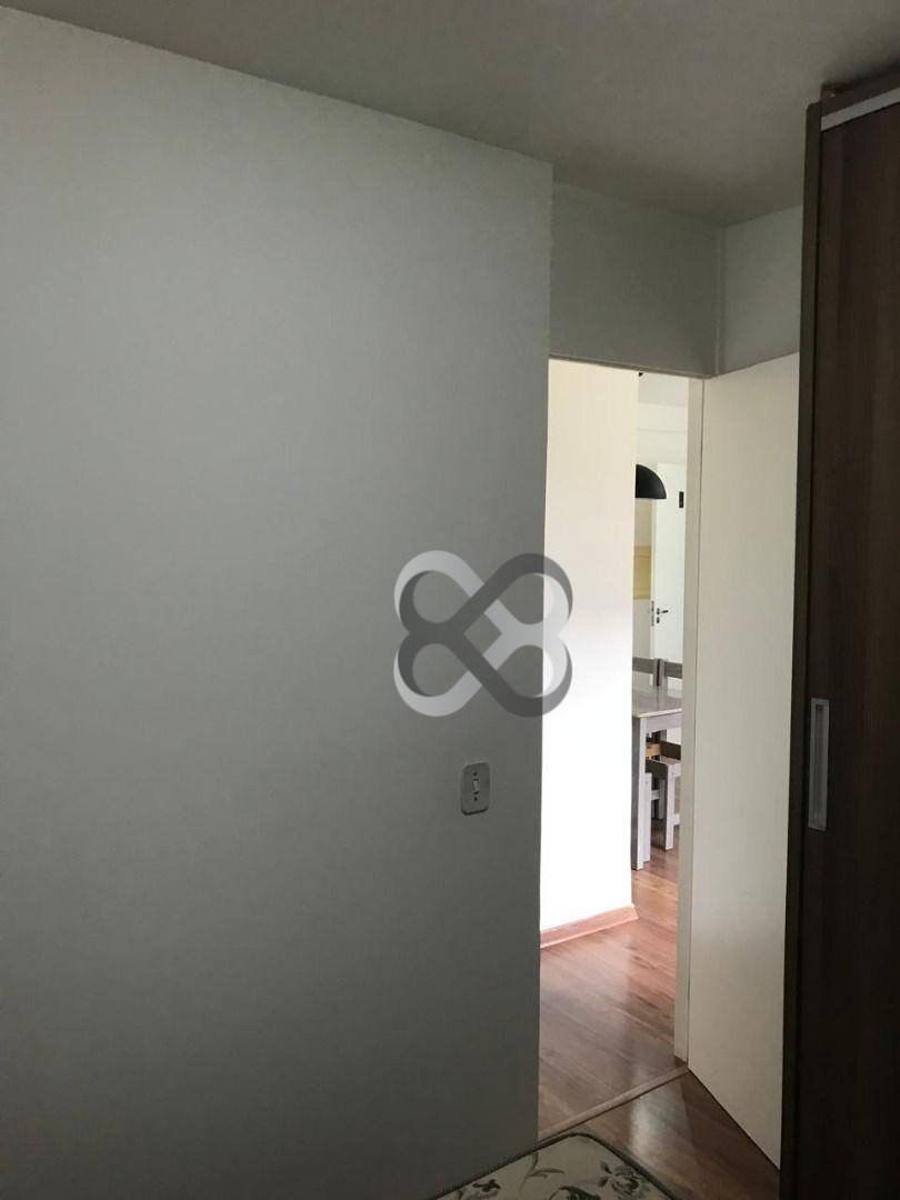 Apartamento para alugar com 2 quartos, 40m² - Foto 12