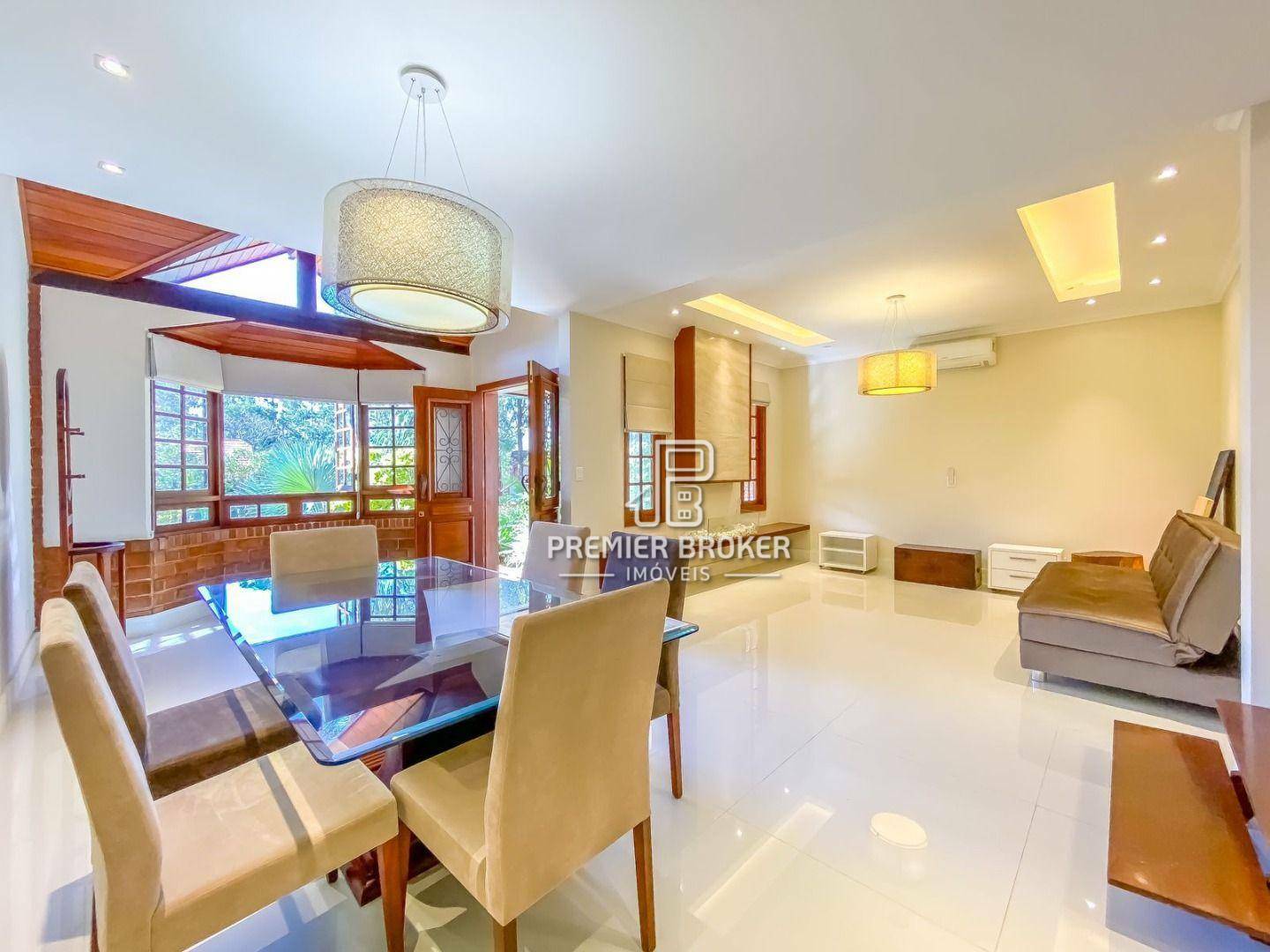 Casa de Condomínio à venda com 5 quartos, 193m² - Foto 2