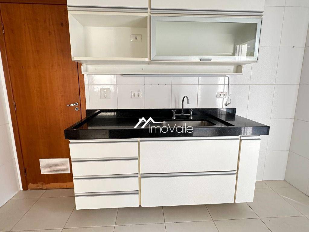 Casa de Condomínio para alugar com 4 quartos, 280m² - Foto 28