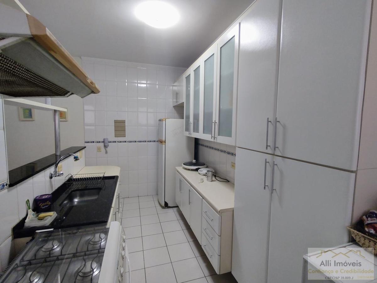 Apartamento à venda com 2 quartos, 54m² - Foto 2