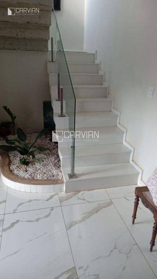 Casa de Condomínio à venda com 3 quartos, 200m² - Foto 4