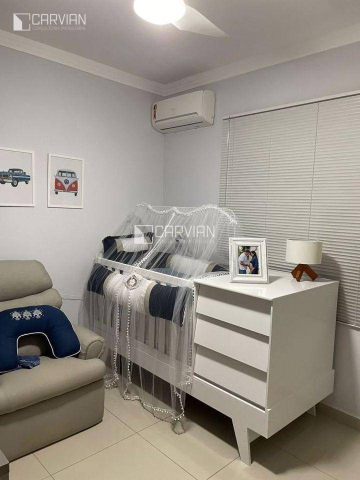 Casa à venda com 2 quartos, 97m² - Foto 10