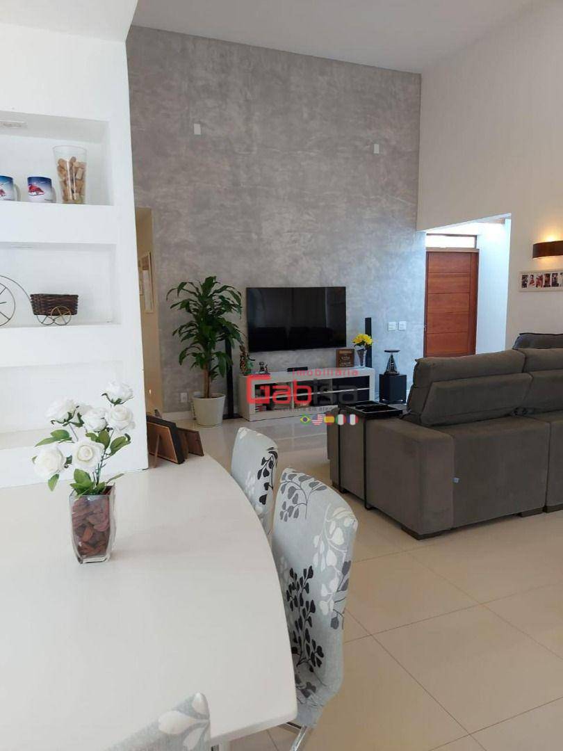 Casa à venda com 3 quartos, 250m² - Foto 10