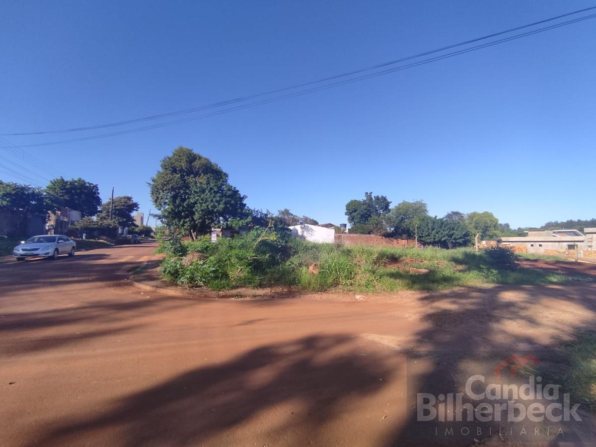 Terreno à venda, 450m² - Foto 1