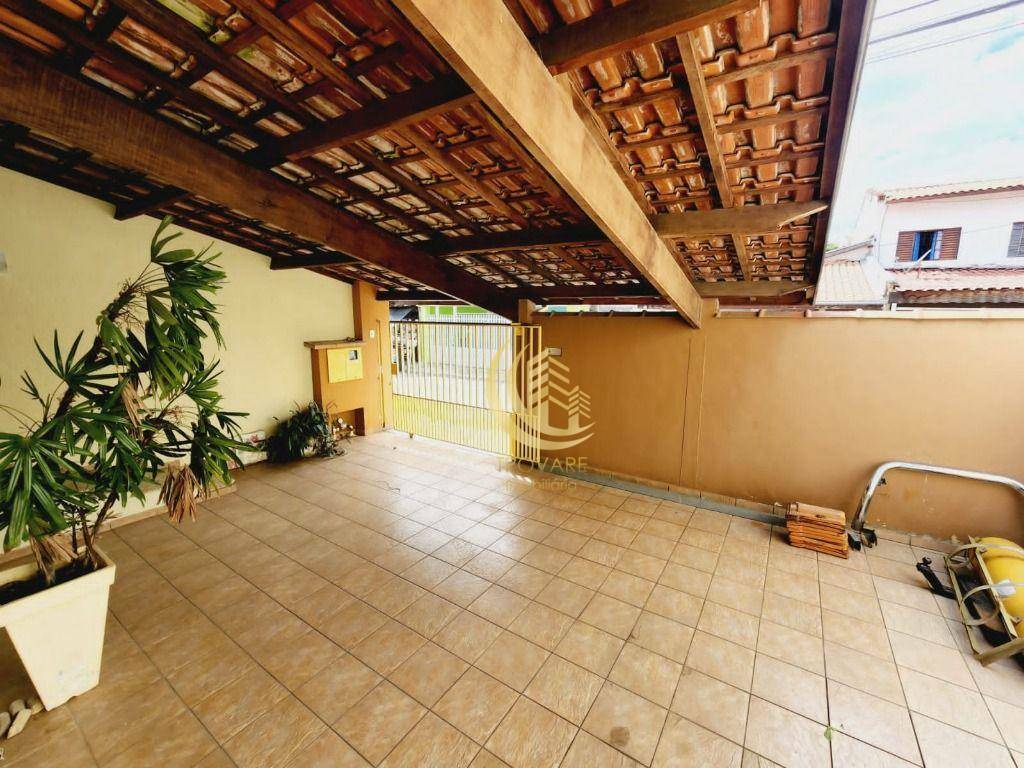 Casa à venda com 3 quartos, 144m² - Foto 14