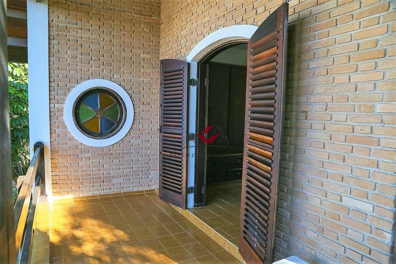 Casa de Condomínio à venda com 4 quartos, 255m² - Foto 34