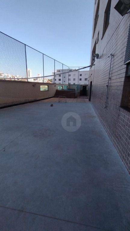 Apartamento à venda com 3 quartos, 170m² - Foto 17