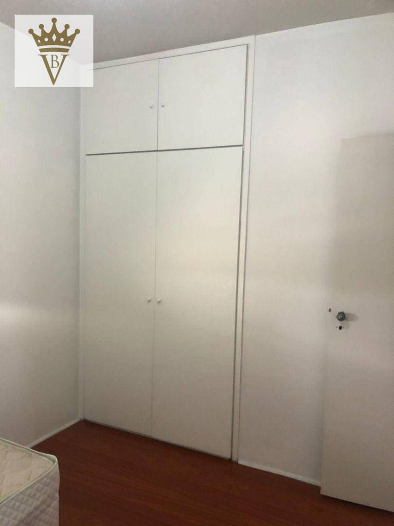 Apartamento à venda com 3 quartos, 75m² - Foto 9