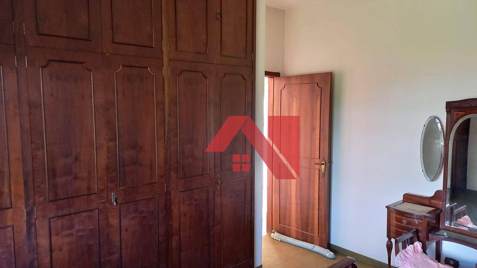 Casa à venda e aluguel com 4 quartos, 380m² - Foto 27