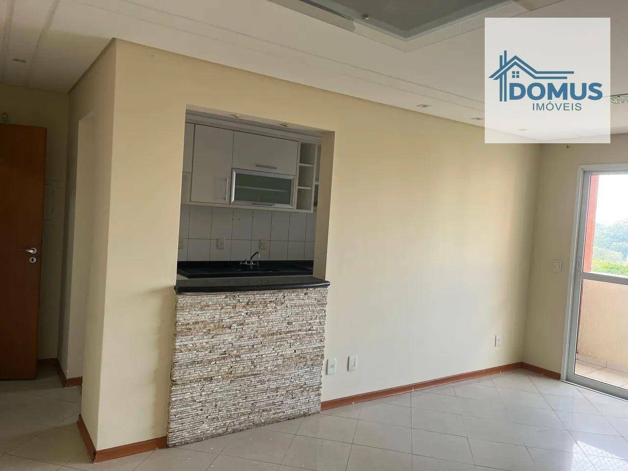 Apartamento à venda com 2 quartos, 67m² - Foto 4