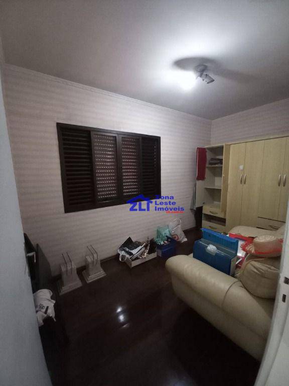 Sobrado à venda com 3 quartos, 220m² - Foto 42