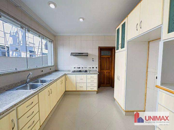 Casa de Condomínio à venda com 4 quartos, 440m² - Foto 11