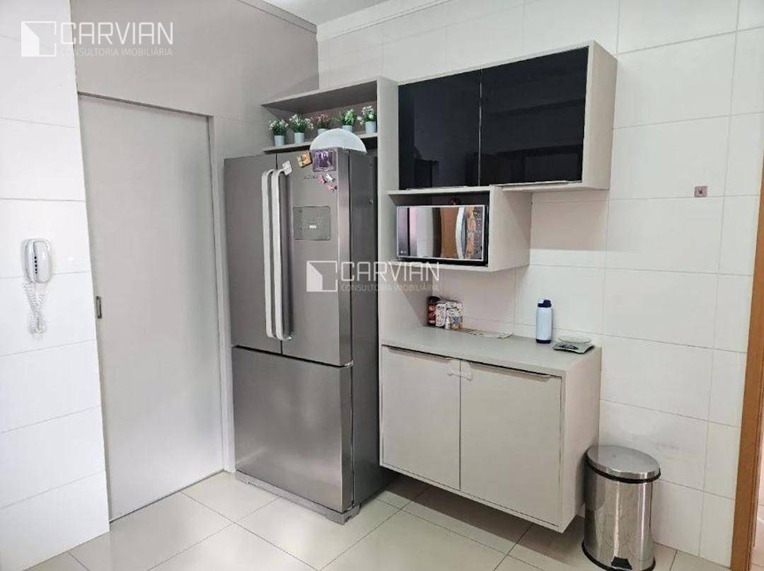 Apartamento à venda com 3 quartos, 172m² - Foto 12