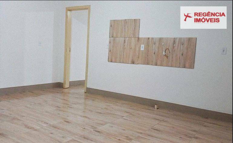 Casa à venda com 2 quartos, 120m² - Foto 13