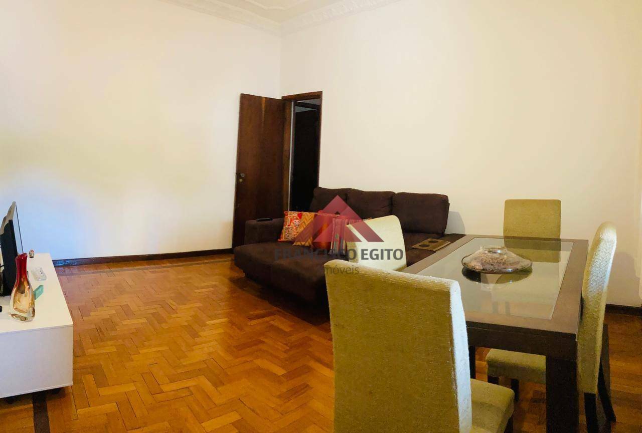 Apartamento à venda com 2 quartos, 80m² - Foto 17