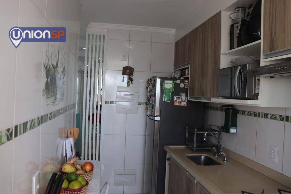 Apartamento à venda com 2 quartos, 60m² - Foto 14