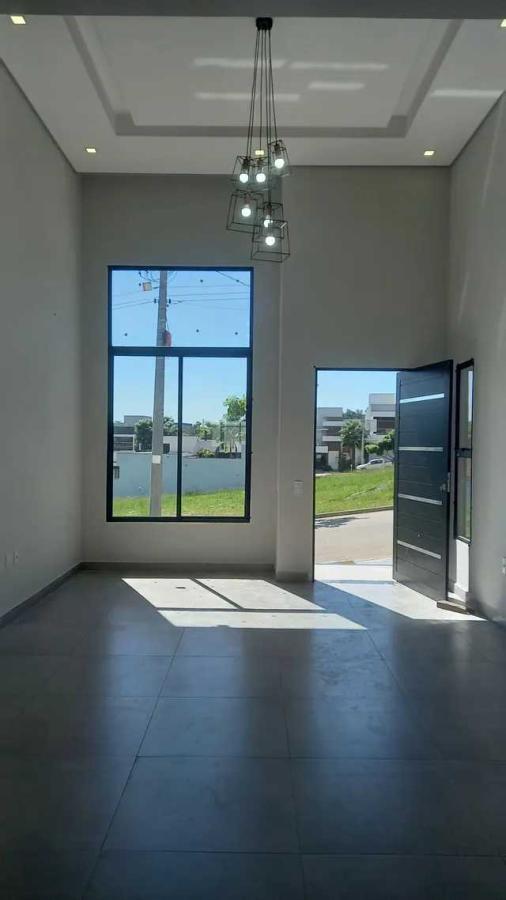 Casa de Condomínio à venda com 3 quartos, 164m² - Foto 2