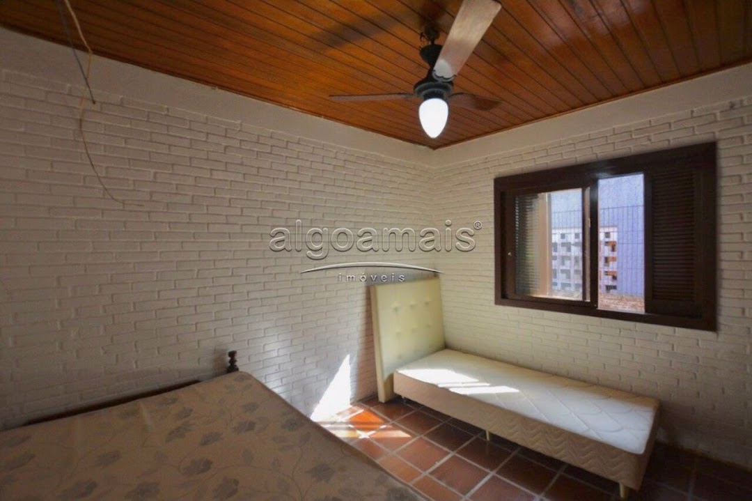 Casa à venda com 3 quartos, 210m² - Foto 13