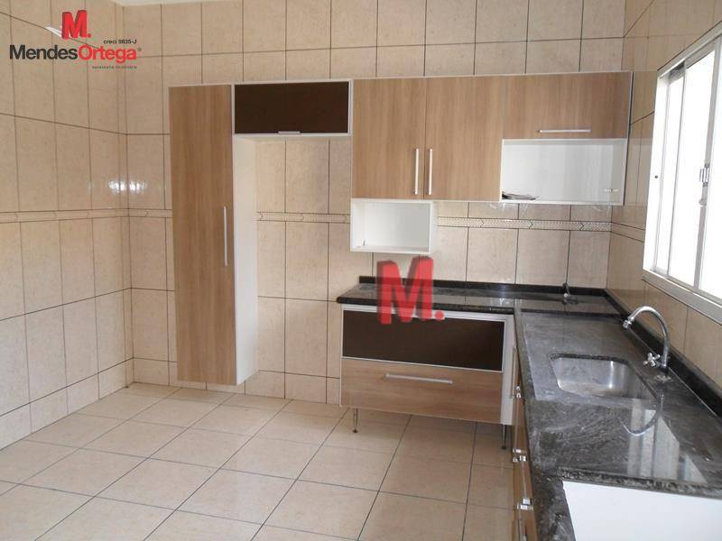 Casa à venda com 3 quartos, 197m² - Foto 15