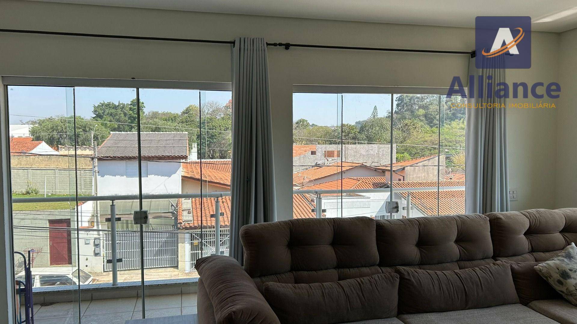 Casa para alugar com 3 quartos, 160m² - Foto 5