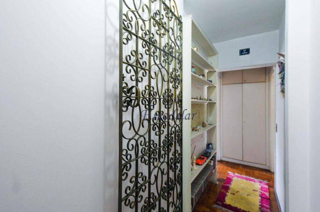 Apartamento à venda com 3 quartos, 134m² - Foto 12