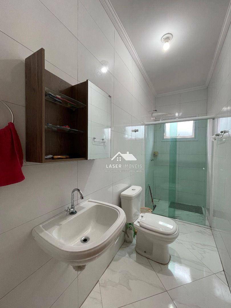 Casa à venda com 2 quartos, 110m² - Foto 11