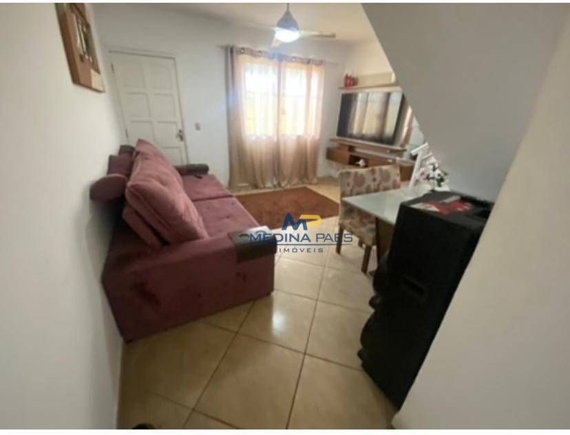 Casa à venda com 2 quartos, 88m² - Foto 7