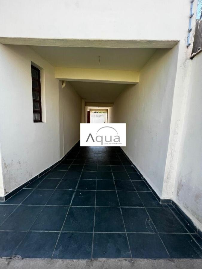 Casa à venda com 3 quartos, 300m² - Foto 25