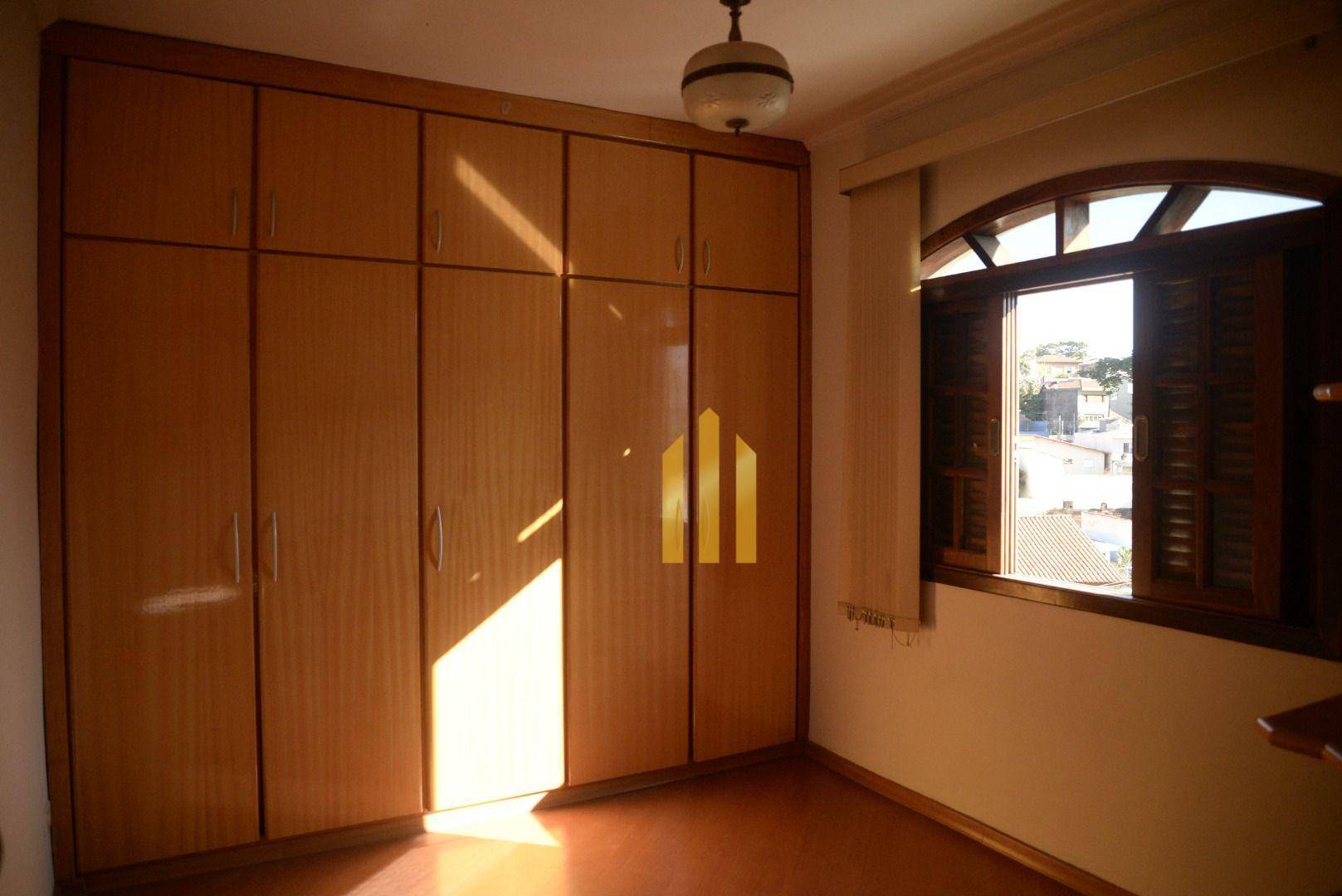 Sobrado à venda com 4 quartos, 600m² - Foto 19