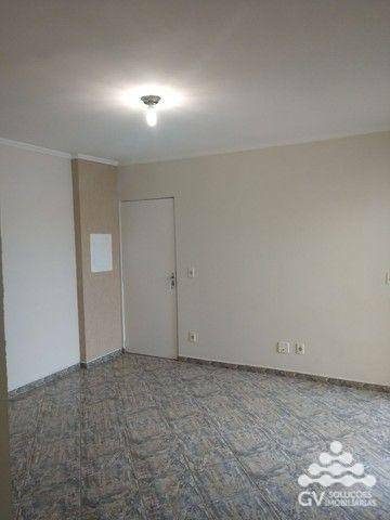 Apartamento à venda com 2 quartos, 67m² - Foto 2