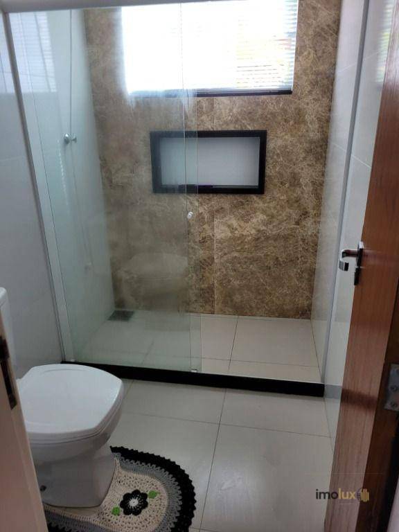 Casa de Condomínio à venda com 3 quartos, 239m² - Foto 6