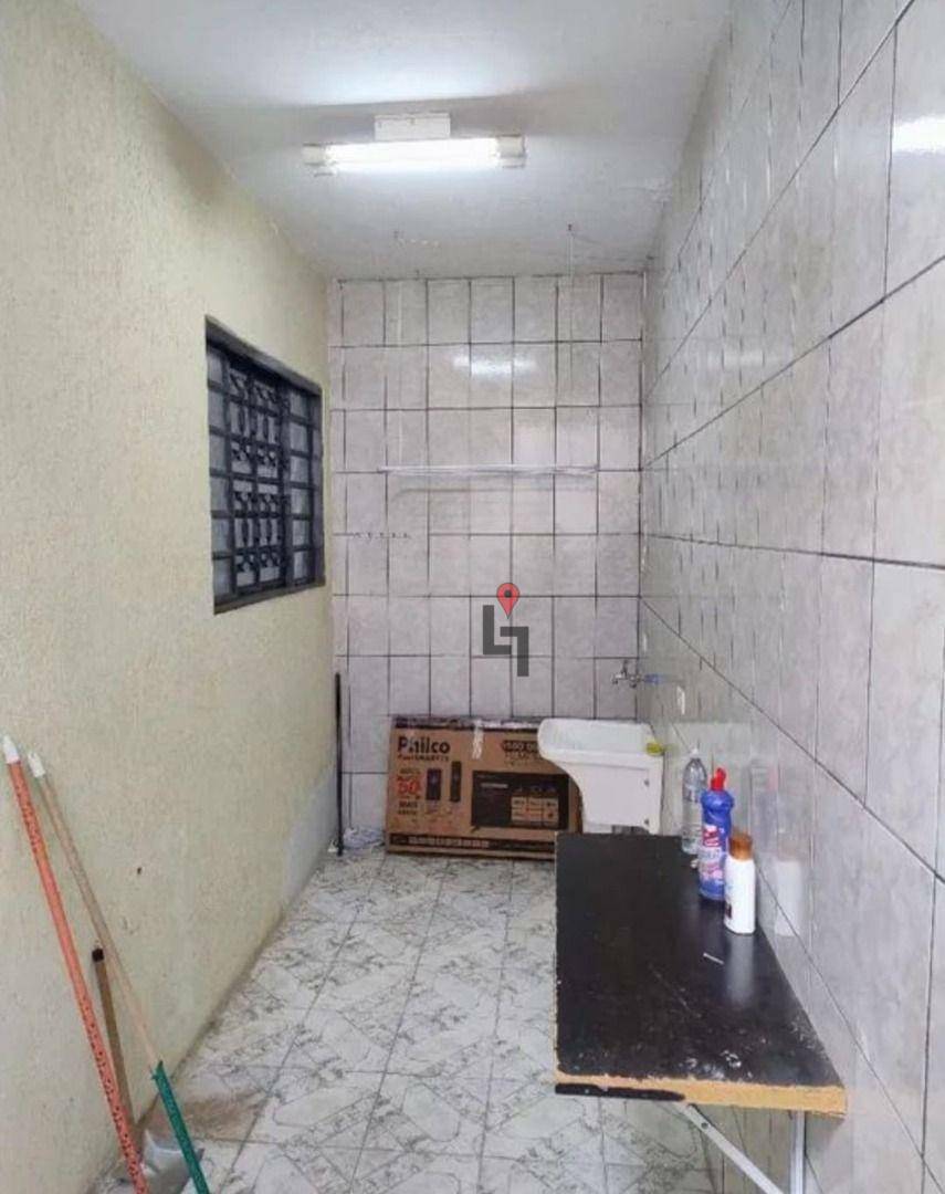 Casa à venda com 1 quarto, 50m² - Foto 11