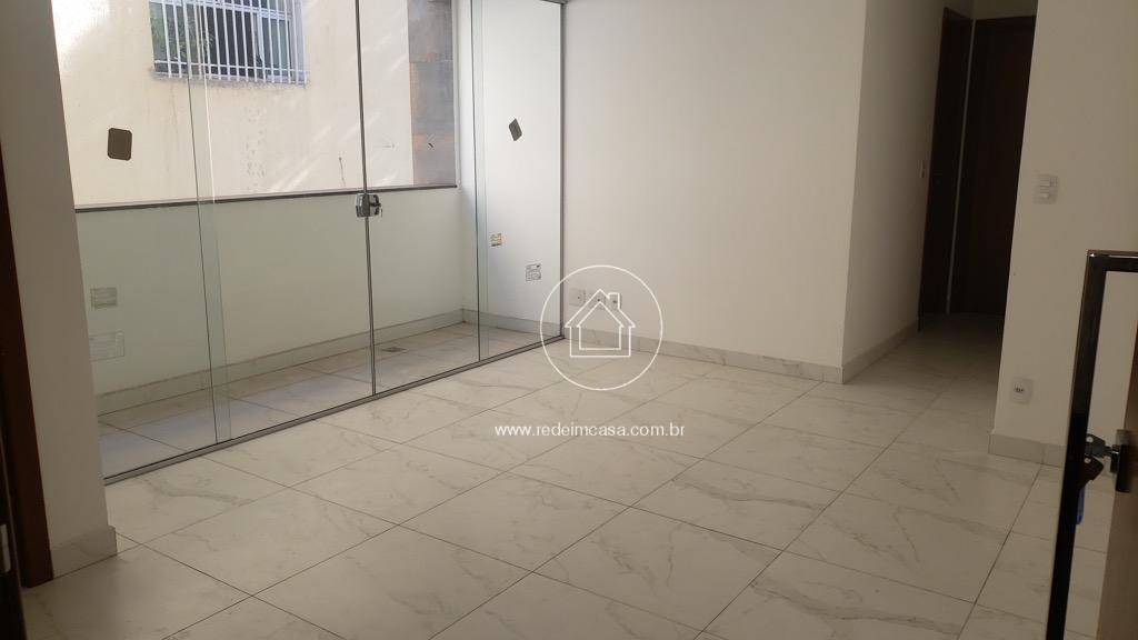 Apartamento à venda com 3 quartos, 78m² - Foto 3