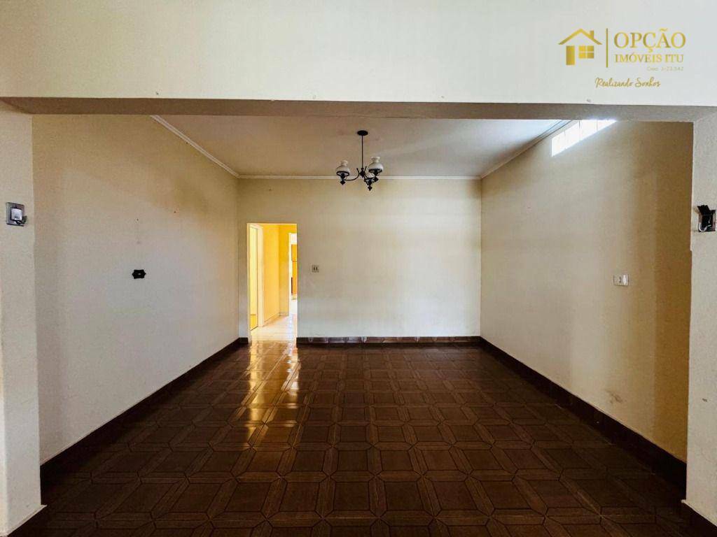 Casa à venda com 3 quartos, 220m² - Foto 5