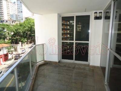 Apartamento à venda com 3 quartos, 200m² - Foto 4