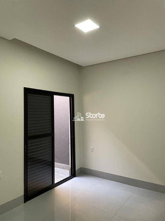 Casa à venda com 3 quartos, 140m² - Foto 5