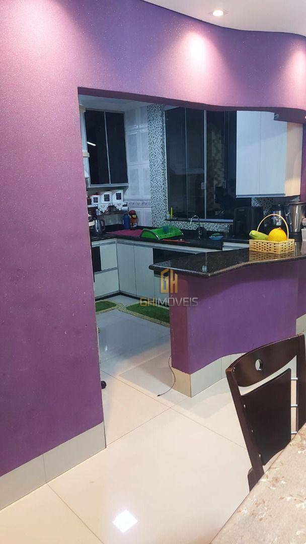 Casa à venda com 3 quartos, 180m² - Foto 5