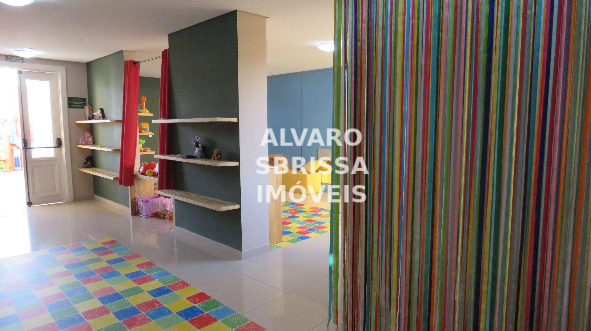 Apartamento à venda com 3 quartos, 134m² - Foto 35