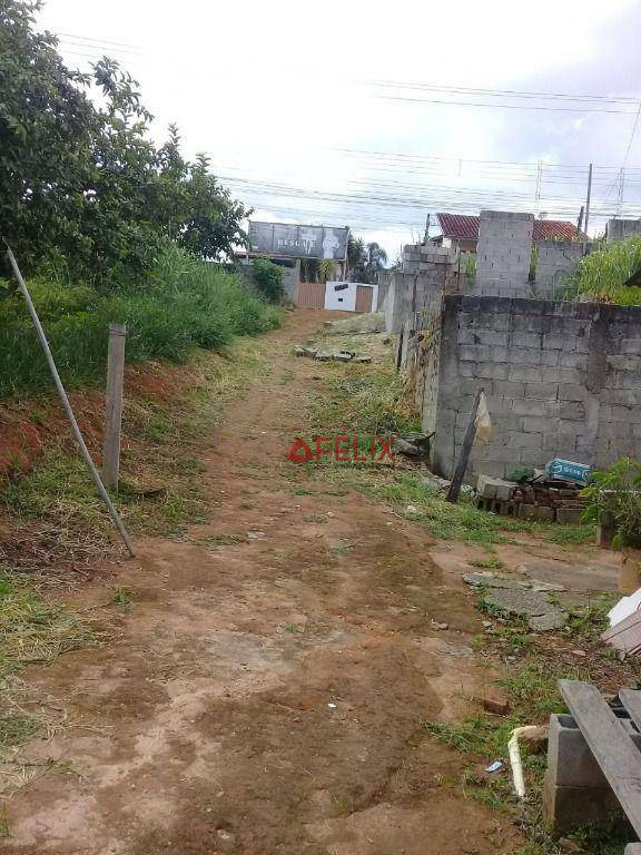 Casa à venda com 1 quarto, 150m² - Foto 4