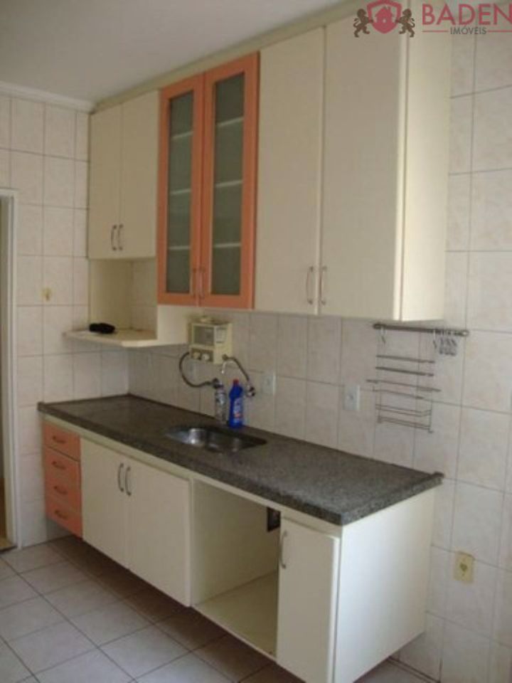 Apartamento à venda com 3 quartos, 84m² - Foto 6