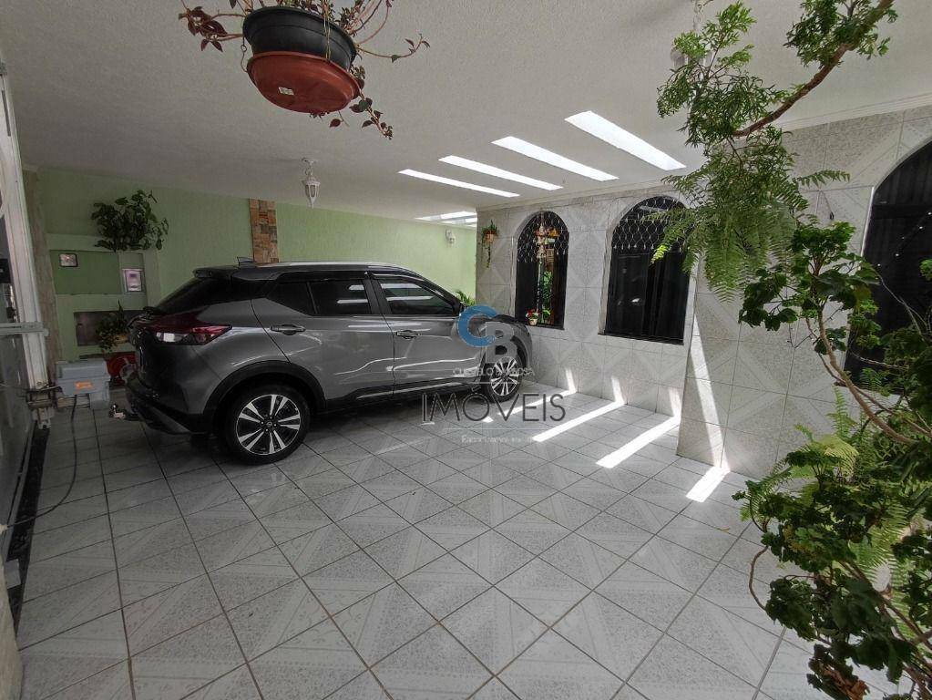 Sobrado à venda com 3 quartos, 300m² - Foto 2