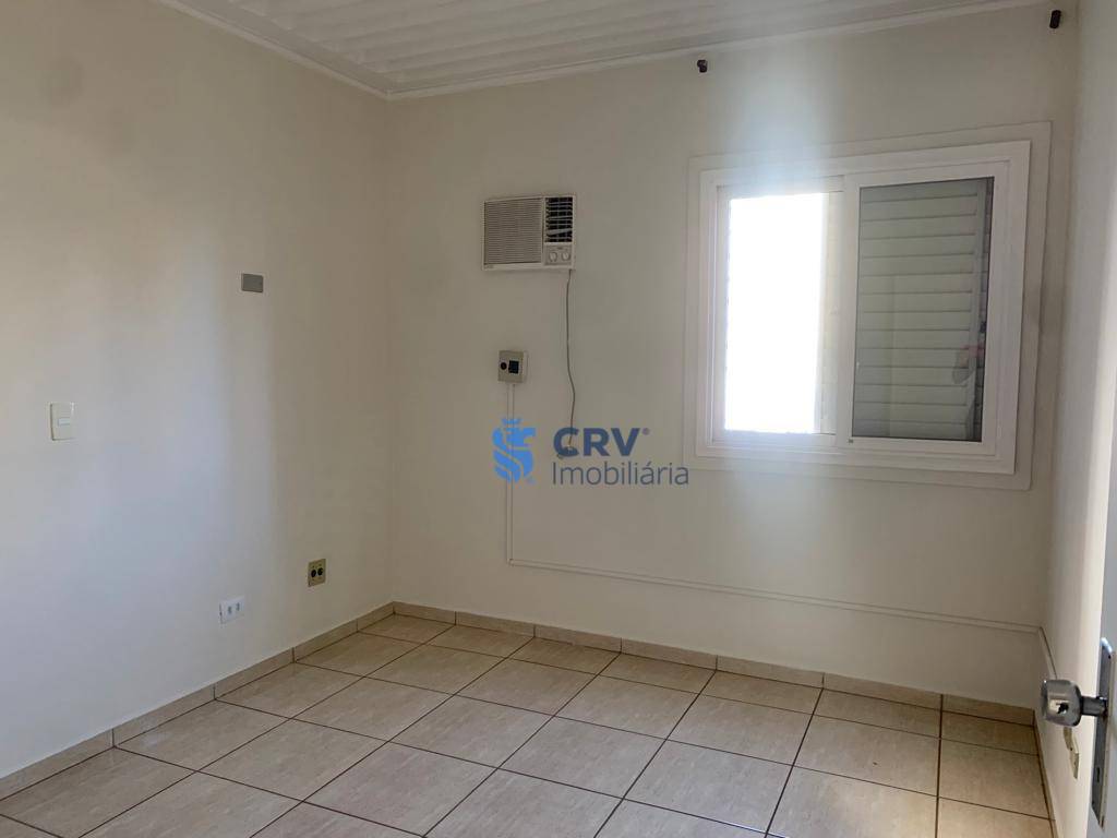 Apartamento à venda com 2 quartos, 65m² - Foto 2