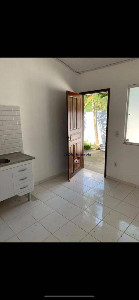 Casa à venda com 1 quarto, 220m² - Foto 13