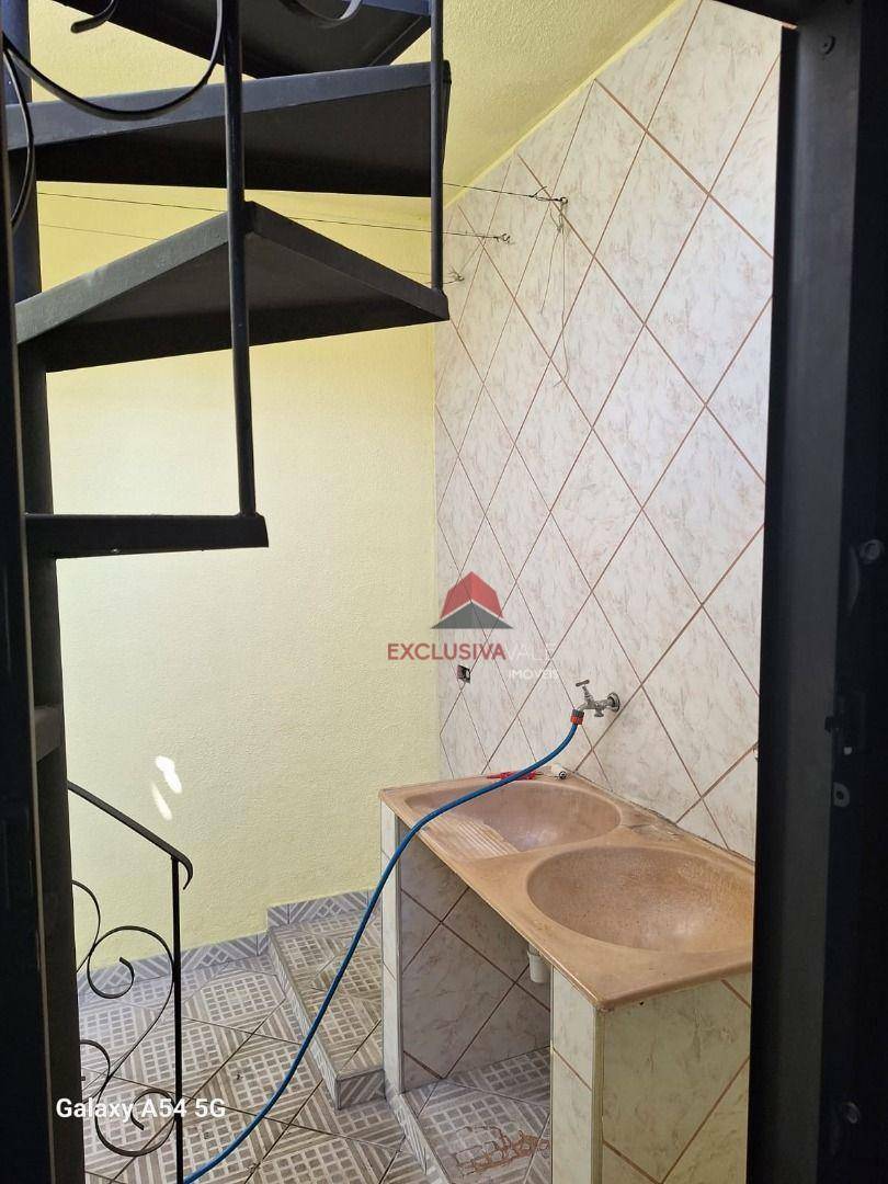 Casa à venda com 3 quartos, 94m² - Foto 21