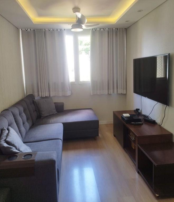 Apartamento à venda com 3 quartos, 70m² - Foto 1