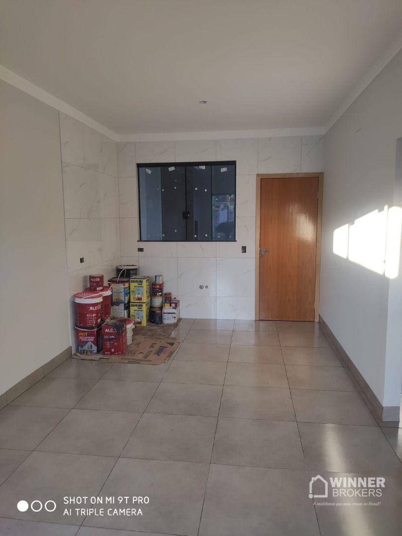 Casa à venda com 2 quartos, 70m² - Foto 11