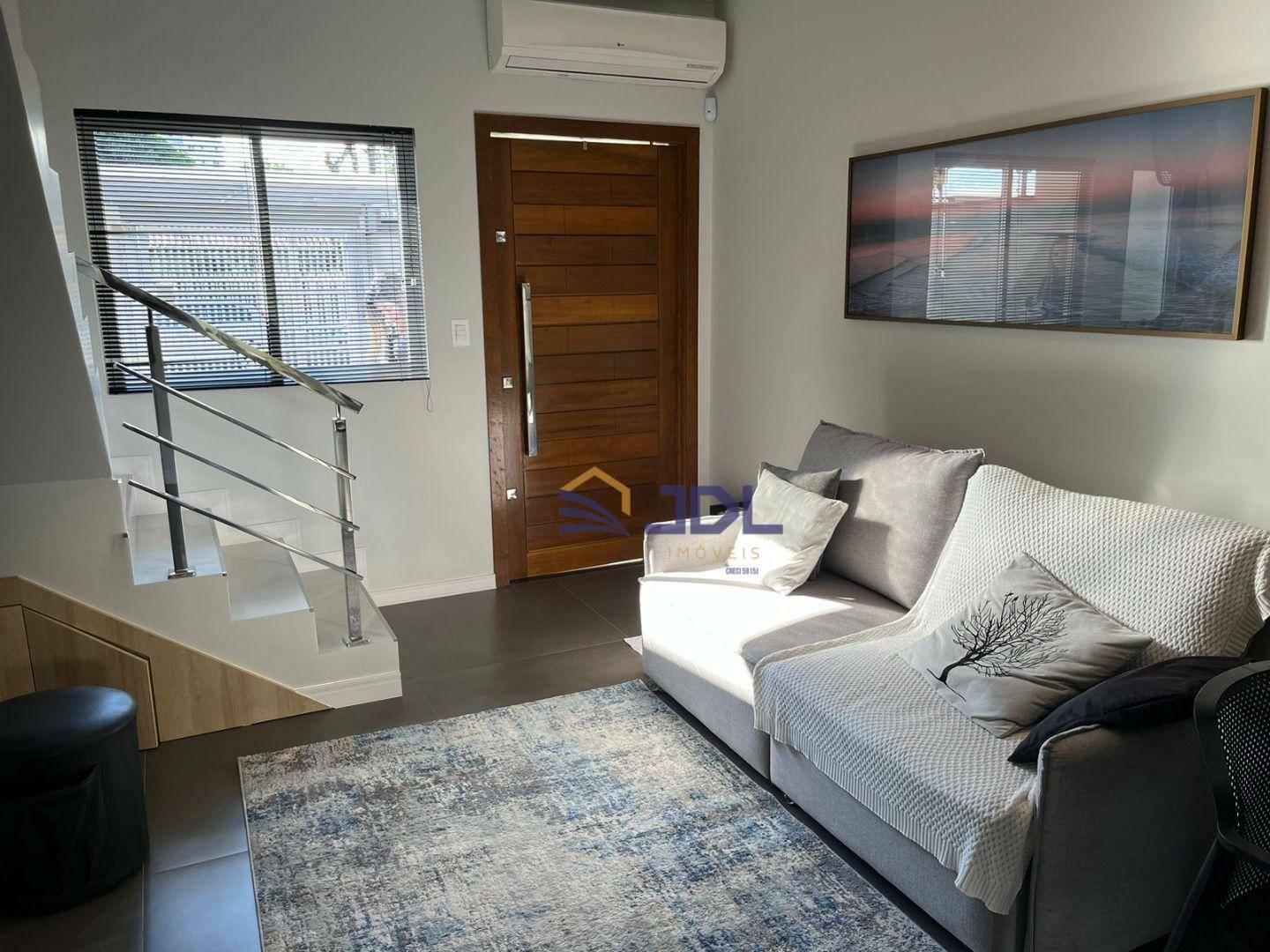 Casa à venda com 2 quartos, 85m² - Foto 9