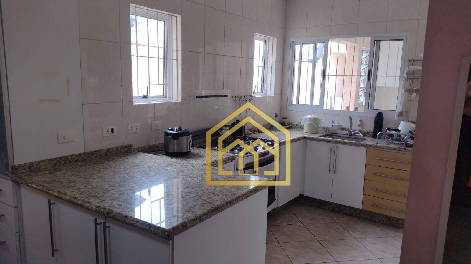 Sobrado à venda com 4 quartos, 250m² - Foto 6