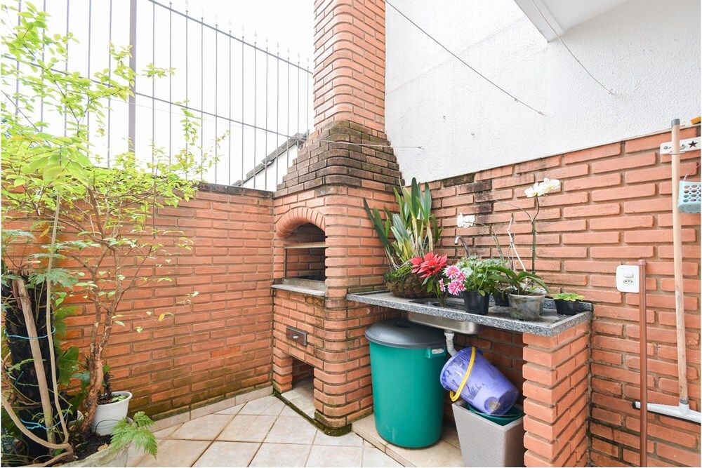 Casa de Condomínio à venda com 3 quartos, 244m² - Foto 22